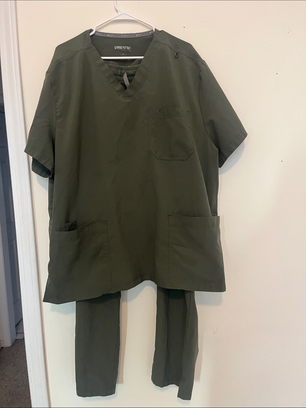 Unbranded Olive Green Women's Scrub Set - Top & Pants